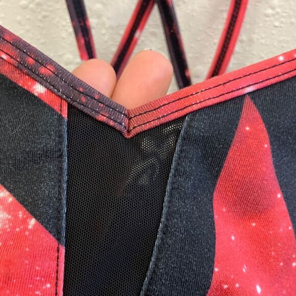 ALO yoga Stylish Red & Black Galaxy print sheer design Sports Bra medium - Picture 2 of 6